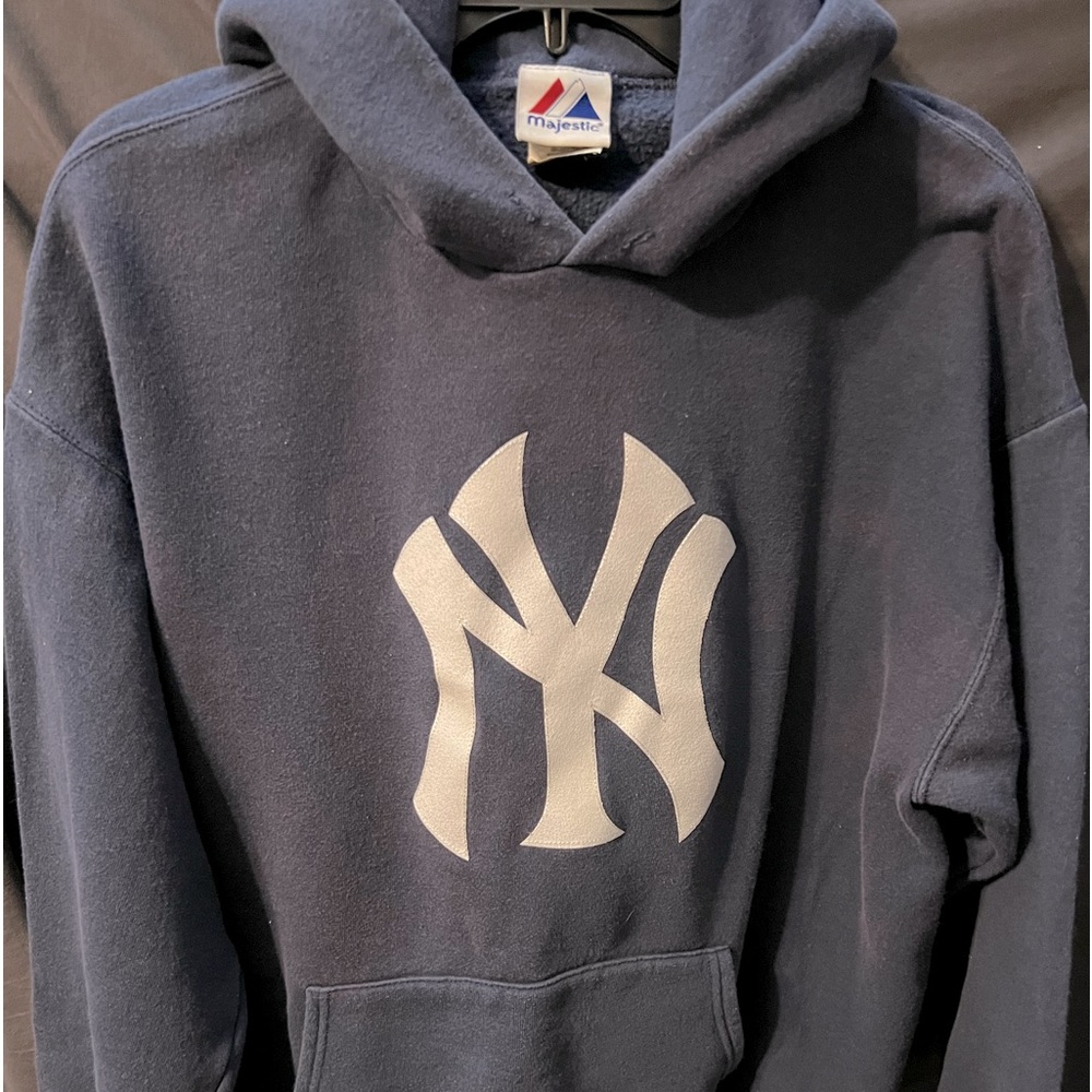 Majestic New York Yankee Hoodie